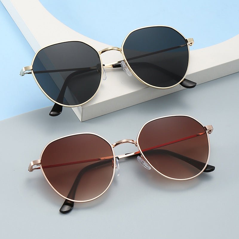 Elegant Retro Sunglasses for Women Classic with Gradient Lenses (MAC264) - Mariam's Collection