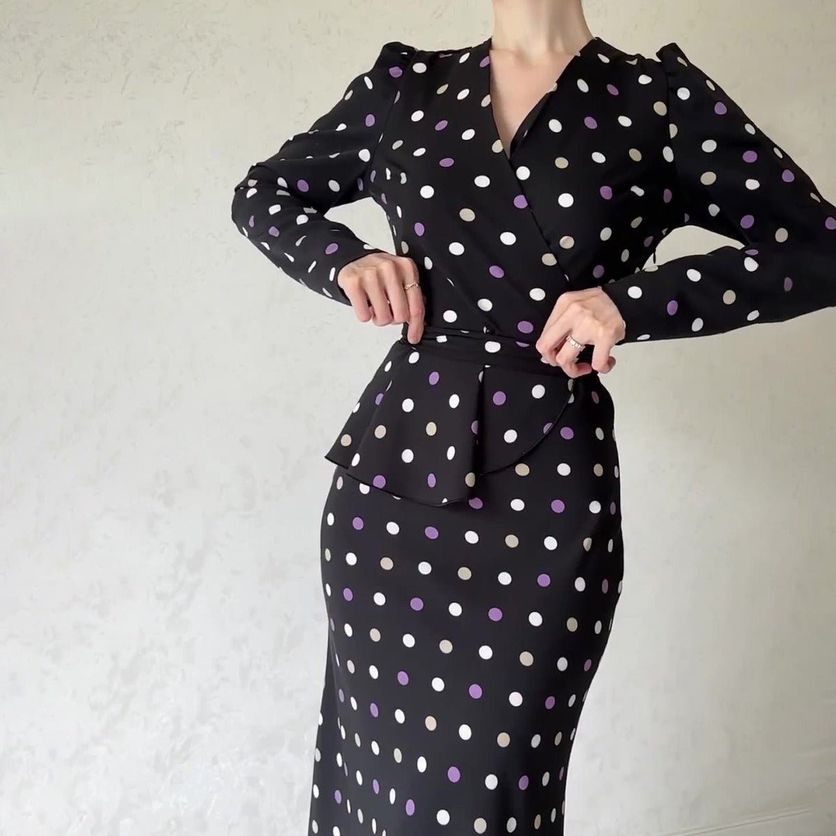 French Polka Dot V - Neck Fishtail Wedding and Holiday Dress Abaya. (MA197) - Mariam's Collection