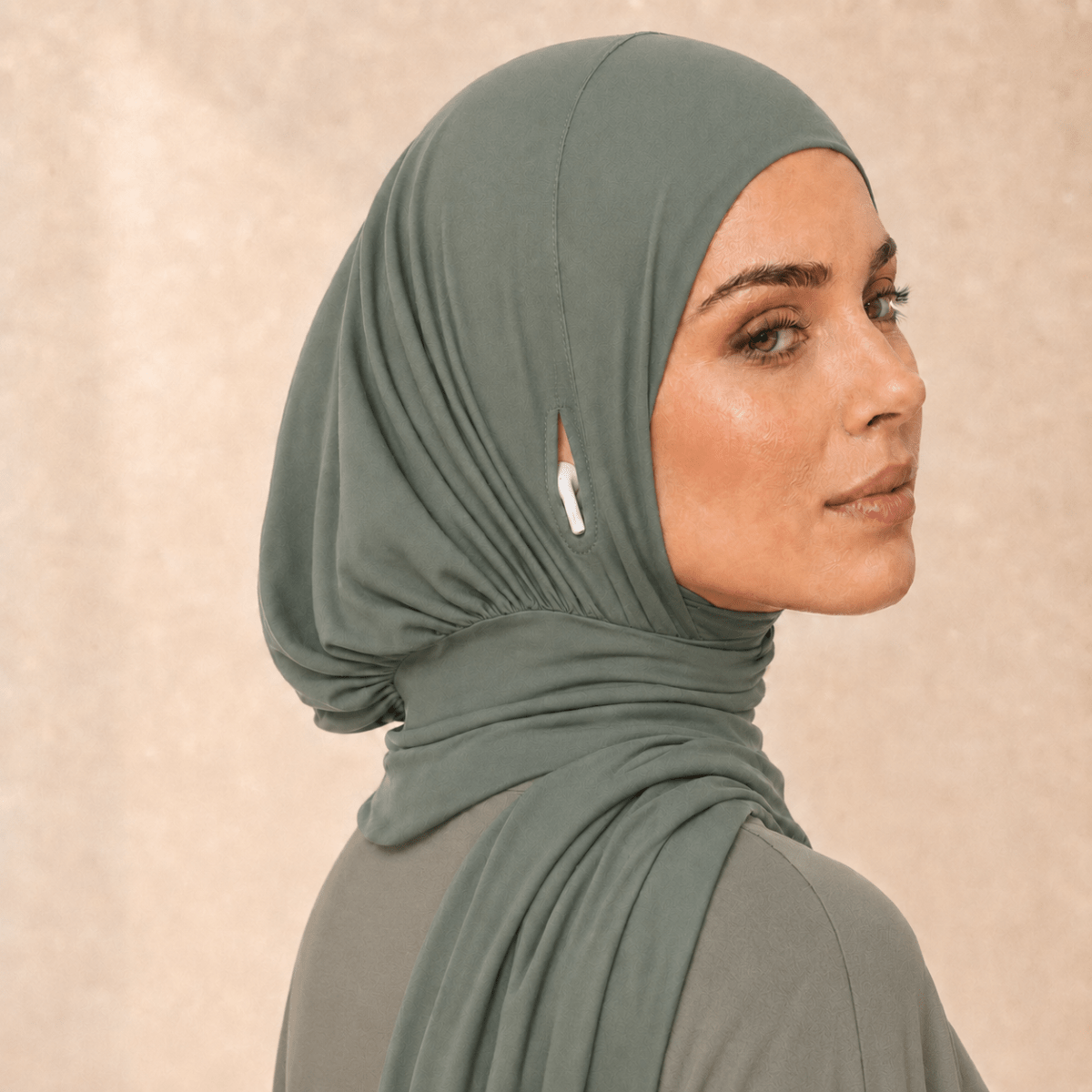 Cotton Modal Instant Hijab – Earphone-Friendly Hijab Liner
