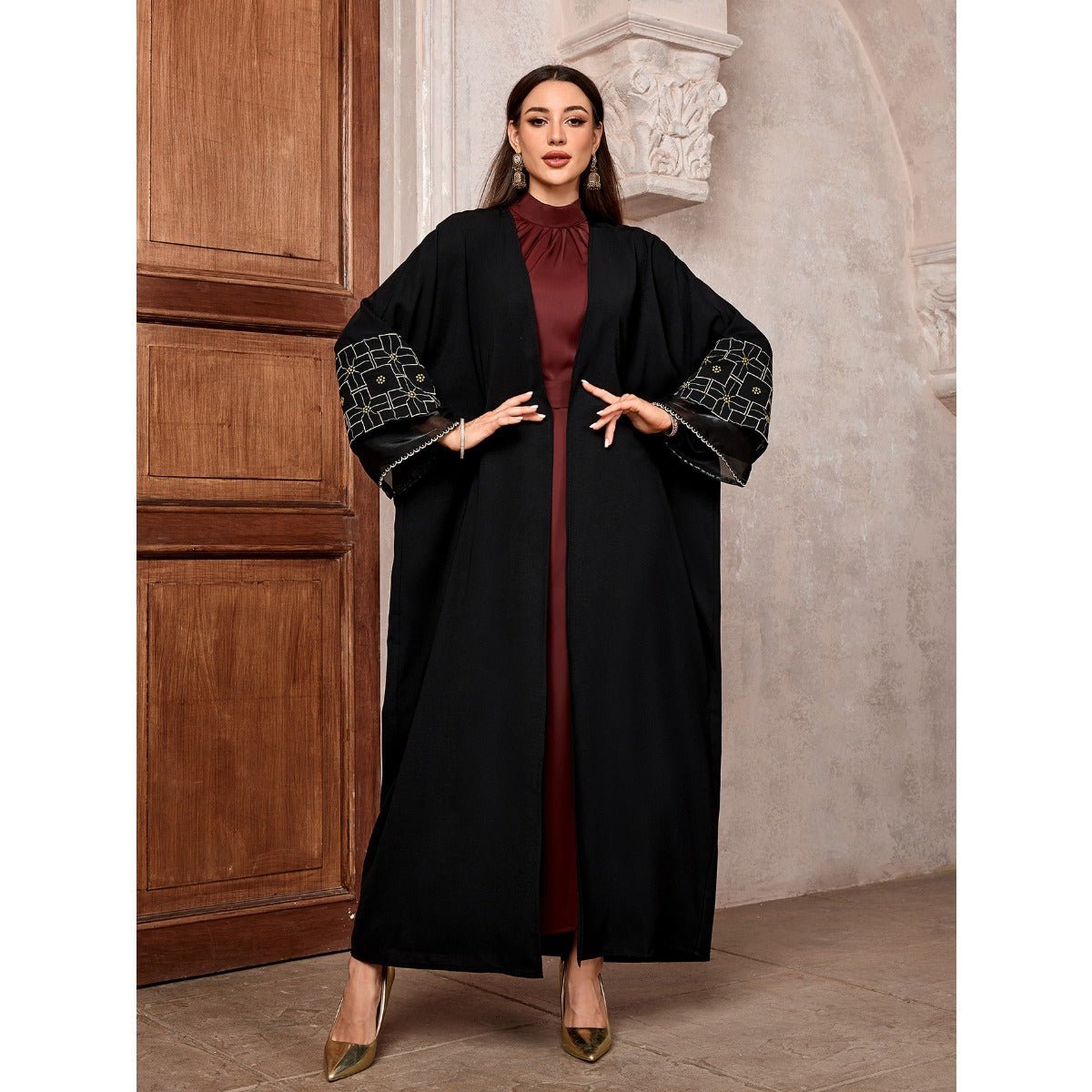 Elegant Brown & Black Bat Sleeve Robe Abaya | Gold Thread Embroidered Maxi Dress with Detachable Belt(MOA215) - Mariam's Collection