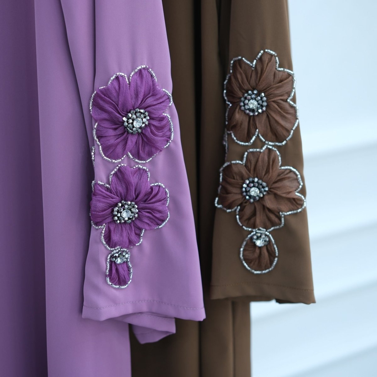 Flare sleeve cuff with vertical 3D floral arrangement